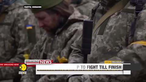 Ukrainians sign up to fight till finish, big explosions reported in Kyiv _ Russi