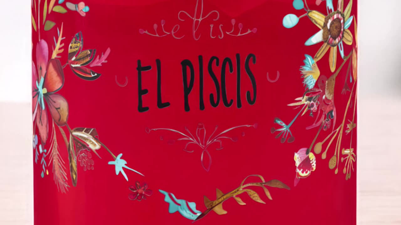 Drink in Style with This Gorgeous El Piscis Glass! #ElPiscis #Drinkware