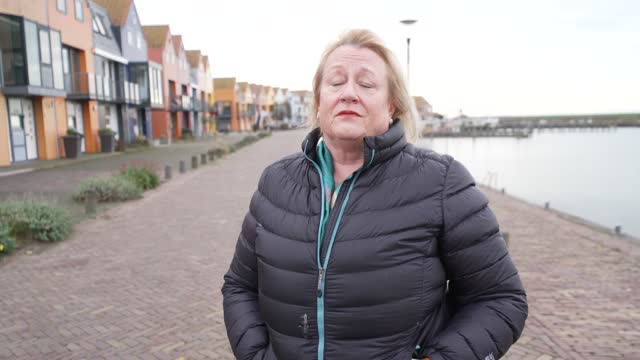 A walk with Catherine Austin Fitts | Planet Lockdown