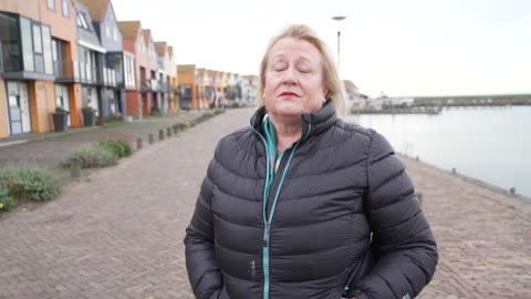 A walk with Catherine Austin Fitts | Planet Lockdown