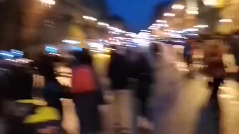 PEOPLE IN RUSSIA ARE PROTESTING AGAINST THE WAR WITH UKRAINE!!!