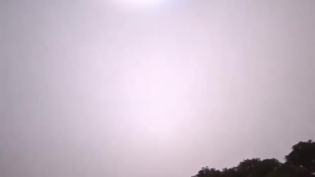 Look what beautifull picture in the sky.