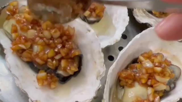Steamed oyster