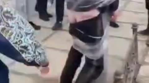 ukraine humiliating russians Kiev