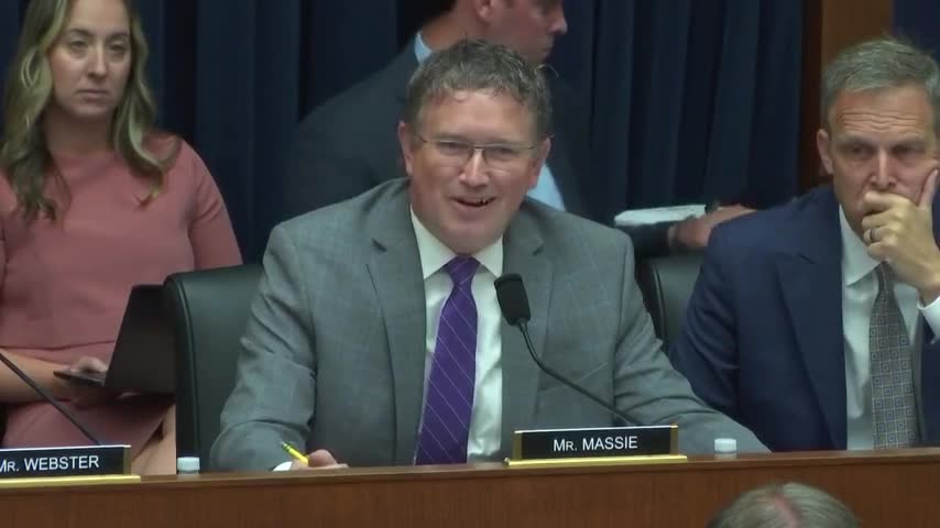 Buttigieg gets SCHOOLED by off-the-grid Congressman on electric vehicles