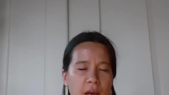 Marilyn starts to share life experiences