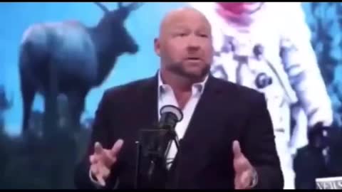 Alex Jones: “You either fight or die! The season of war is now upon us!”