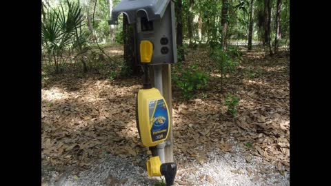 Review: Camco RV 30-Amp Power Defender Voltage Protector with Integrated Surge Protection Pro...