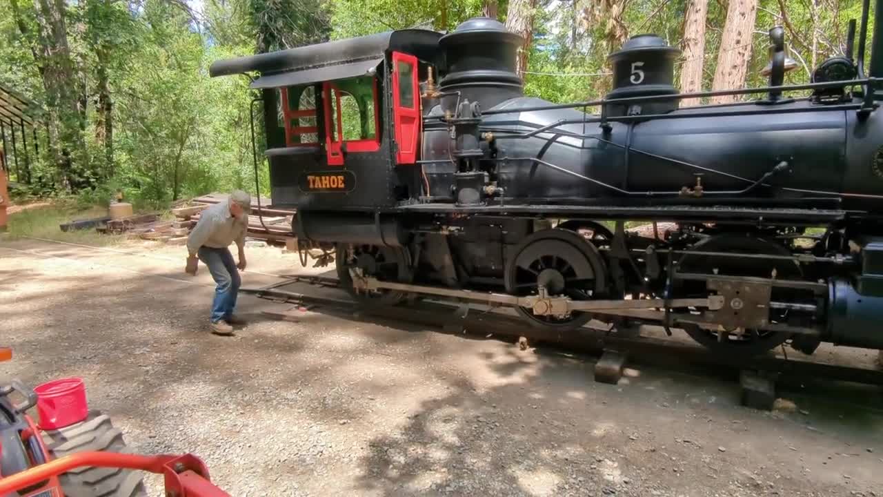 How do you move a 25 Ton 1875 Baldwin Locomotive?