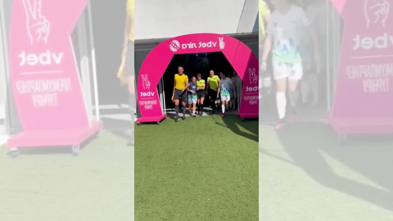 THE TROOP, TWO GIRLS SPINNING AND THE PLAYER IMPACTED