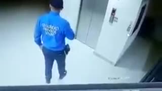 Video: ¡Qué susto! Vigilante aseguró que abuela pidió ayuda, pero estaba solo