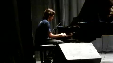 01. Ítalo Lorenzon - Eu tocando Por Elise (Beethoven)