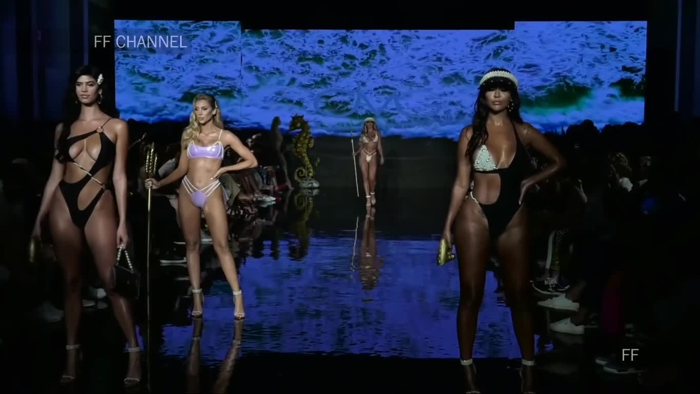 Slingshot bikini show