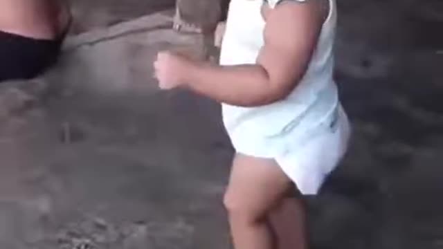 Small baby donce video funny videos