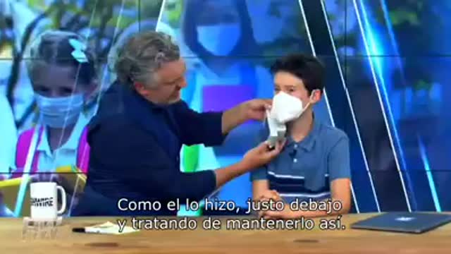 Midiendo el CO2 dentro de la mascarilla y aun asi creen que es beneficiosa.