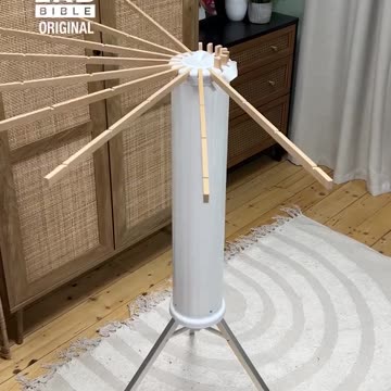 Modern clothes horse gadget is a game-changer 👏