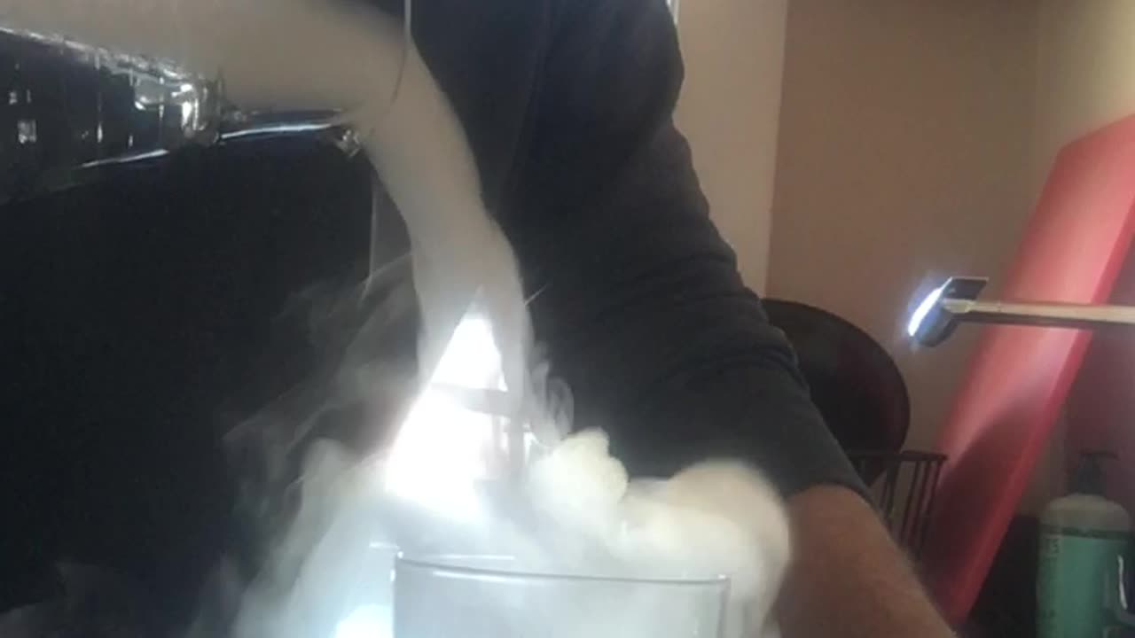 Playing with frozen CO2