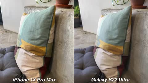 SAMSUNG GALAXY S22 VS IPHONE 13 PRO MAX