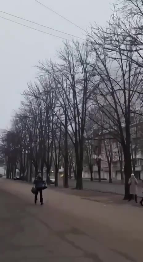 They report that the video shows the moment of the attack on the Dnieper