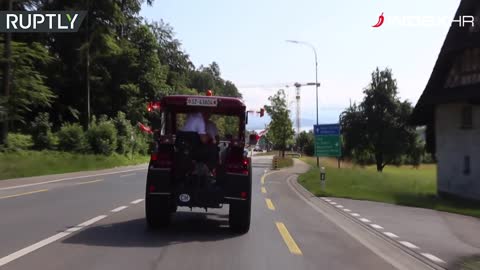 Švicarski nogometni fan na Svjetsko nogometno prvenstvo krenuo u traktoru