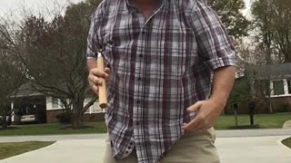 Nunchuck Trick, Clown