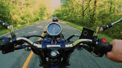 How beautiful is the Arya driver in John Khazaha