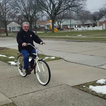 Grandpa Chases Grandkids On Bike, But They Get The Last Laugh