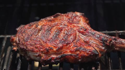 Mouthwatering Steaks in Stunning 4K ULTRA HD 60 FPS