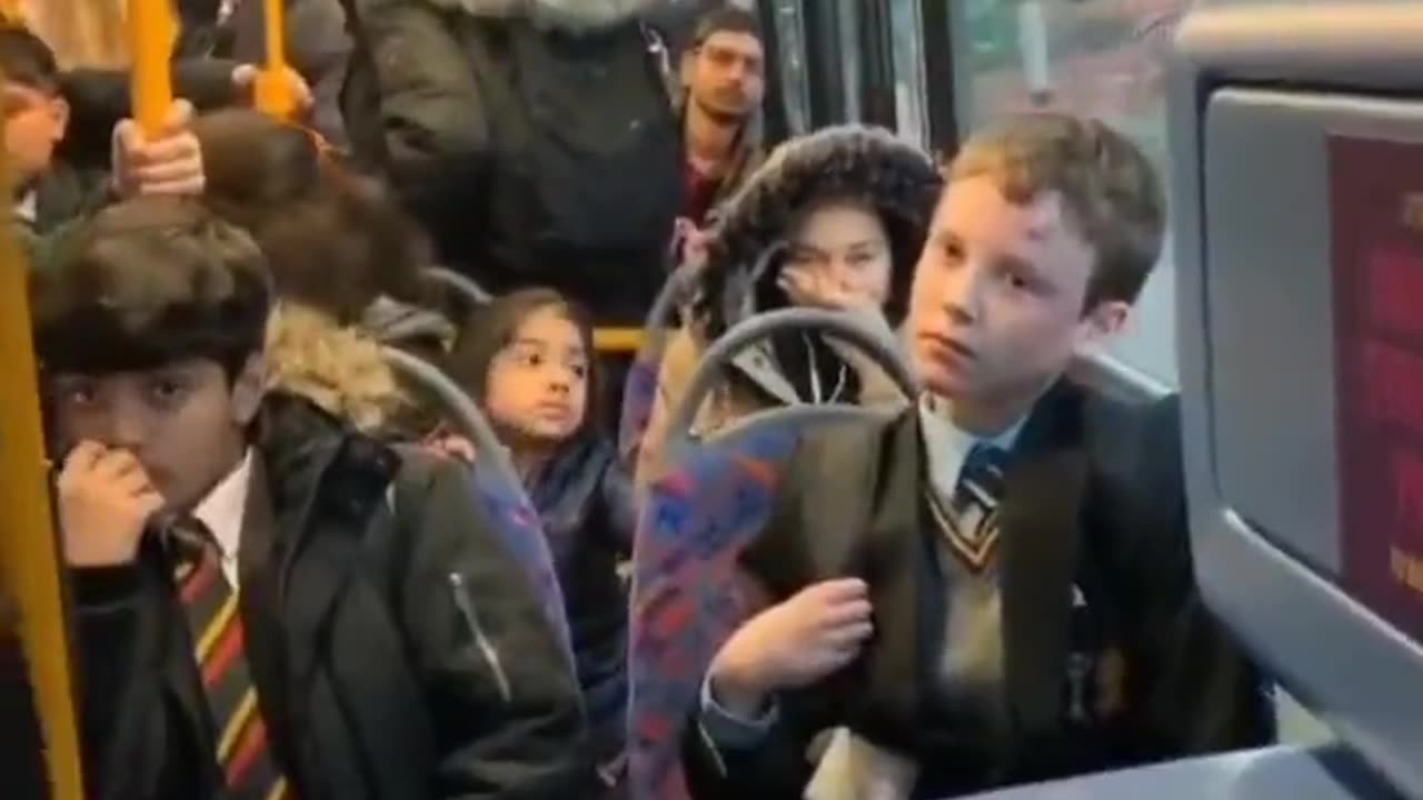 Islamist from Africa beats defenseless child on bus in Germany