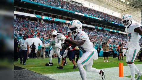 Bears CB Tyrique Stevenson taunts Commanders fans during final play Hail Mary