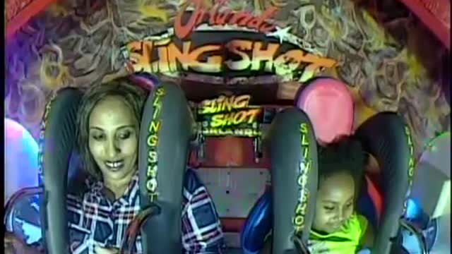 Ethiopian Mom and daughter freak out