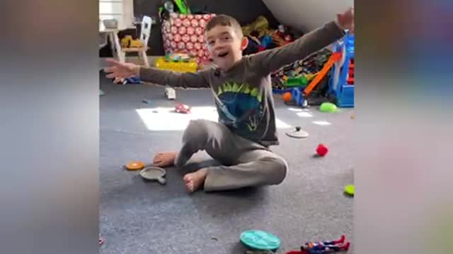 R2J2 Trick Shots 12: Random trick shots