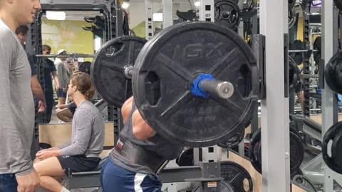 315 SQUAT PR AT 178LBS