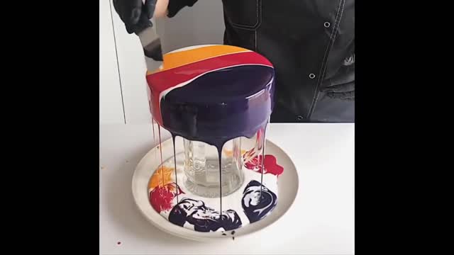 Mesmerizing Mirror Glazed Cakes