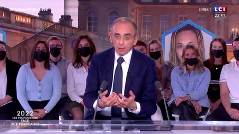 Eric Zemmour dans l'émission «Face aux Françaises» sur LCI