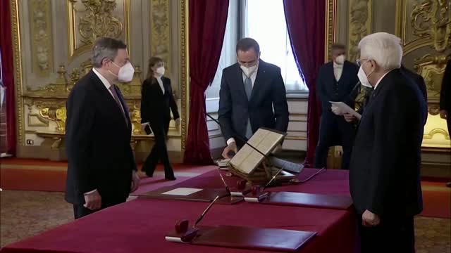 Italy's new government sworn in