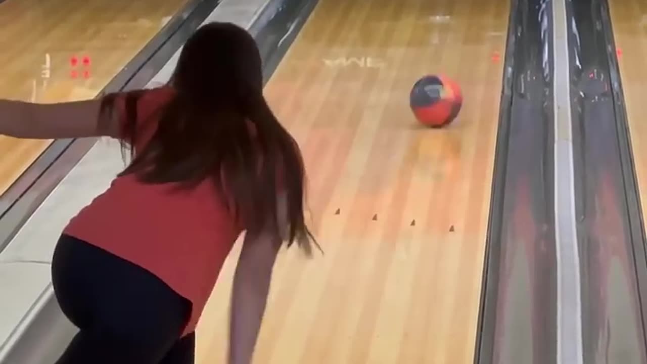 Rolling ball,