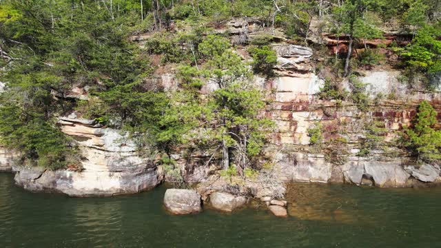 Smith Lake Rocks