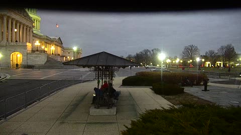 0675USCG00HousePlaza_2021-01-06_07h05min52s137ms.mp4