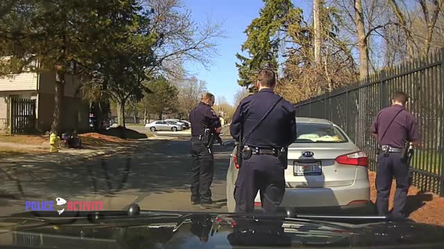 Michigan Cop Shatters Car Window After Driver Refuses To Give ID