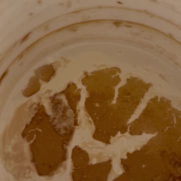 WATCH Dirty Coffee Cup Reading