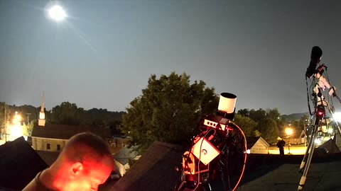 Bright Meteor Booms Through Atmosphere