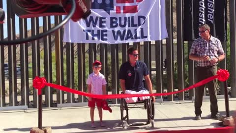 Ribbon-Cutting Ceremony for Wall in New Mexico