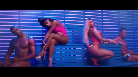 Ariana Grande - ft. Nicki Minaj Side to side (Official Music Video)