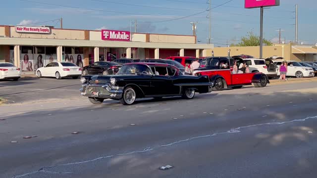 Cruise Night 2022