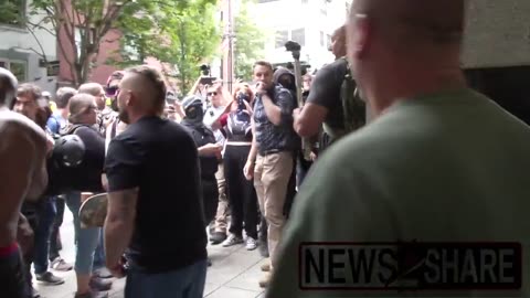 Aug 17 2019 Portland 1.8.2 Antifa sprayed silly string on a man, escalated into attacks