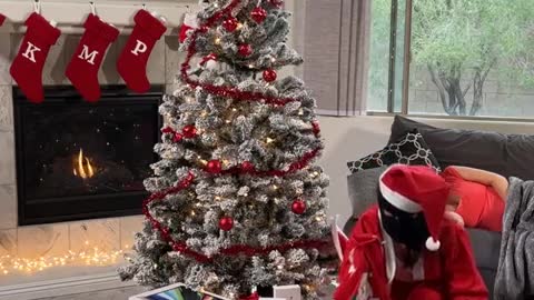 THIS is why I don't believe in Santa!
