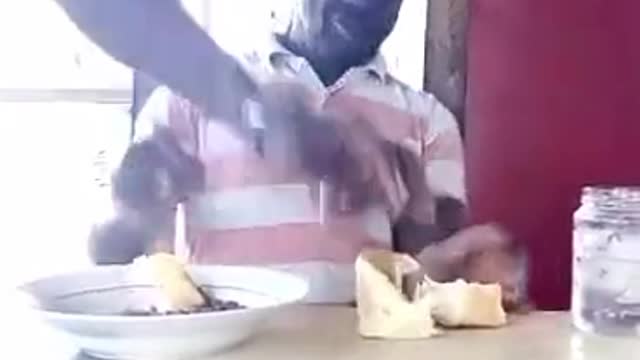 Funny video of a man who is very hungry