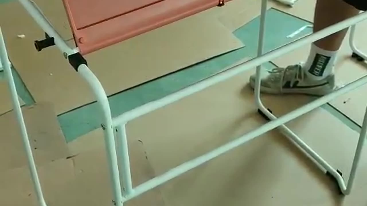 Adjustable table