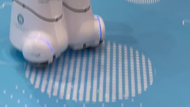 Robot dancing